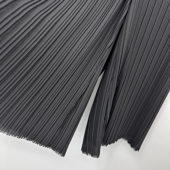 Yoana Baraschi Wide Leg Pleated Solid Black Pants Womens Medium Cropped Pant - Picture 3 of 8